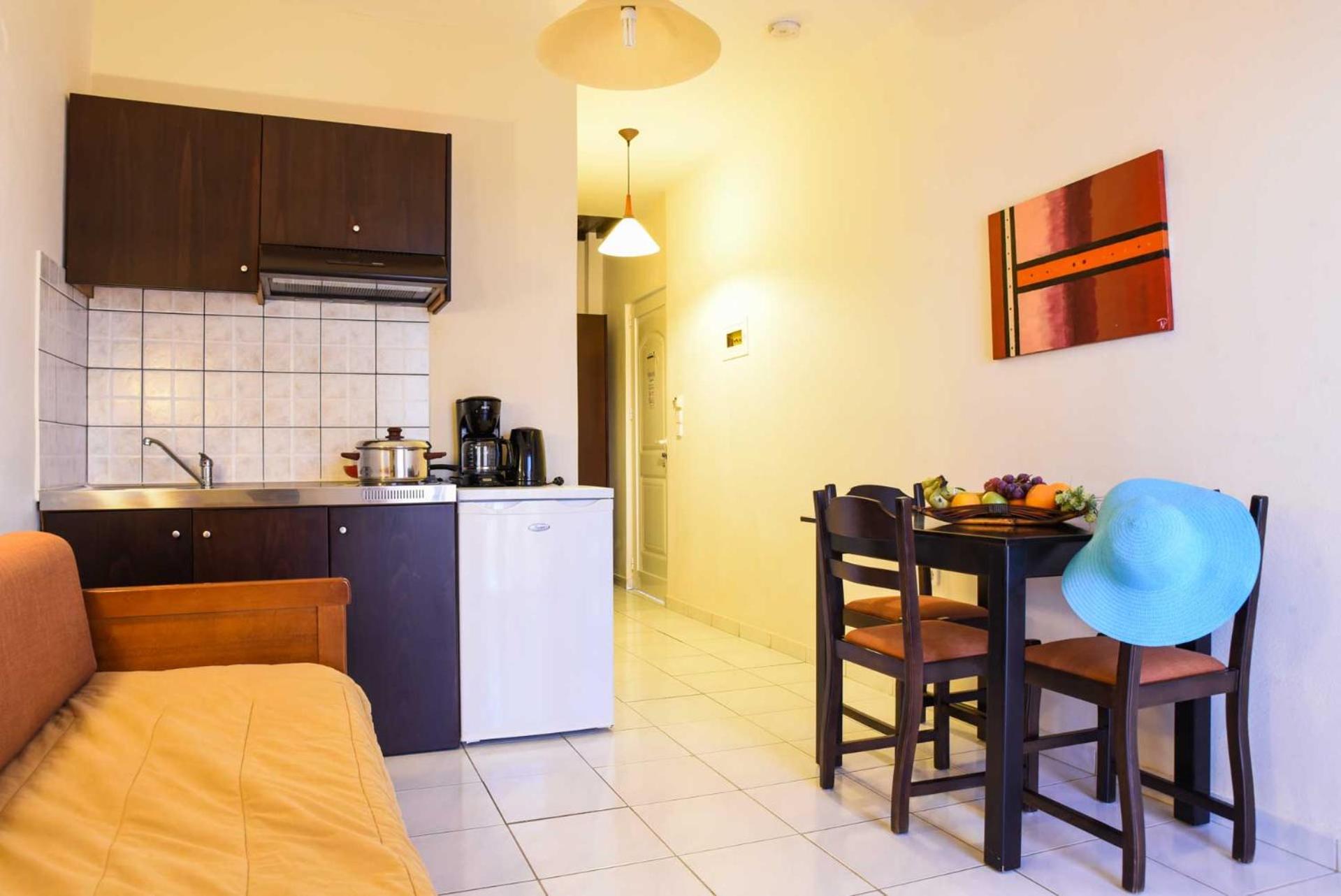 Eurohotel Theo Hotel Agia Marina Cameră foto